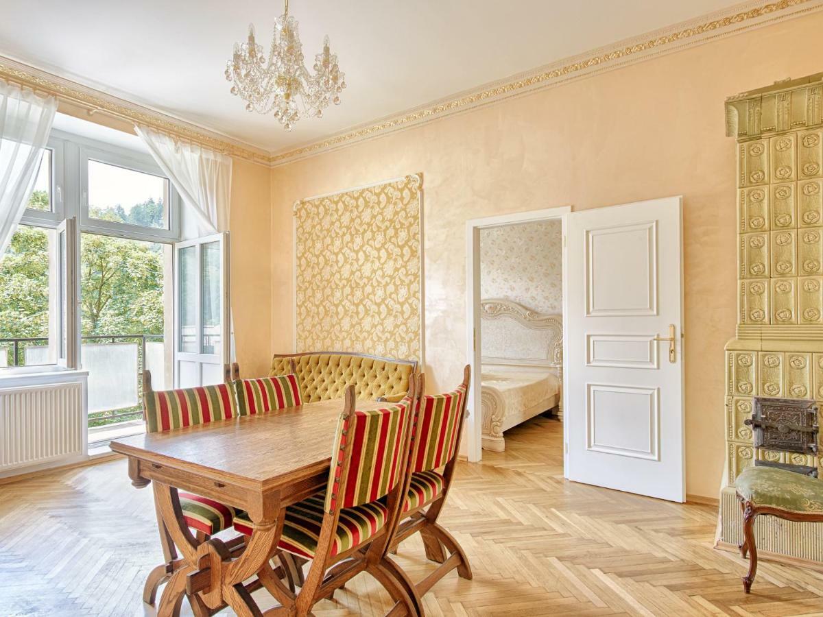 Lyra Apartments Karlovy Vary Exterior photo