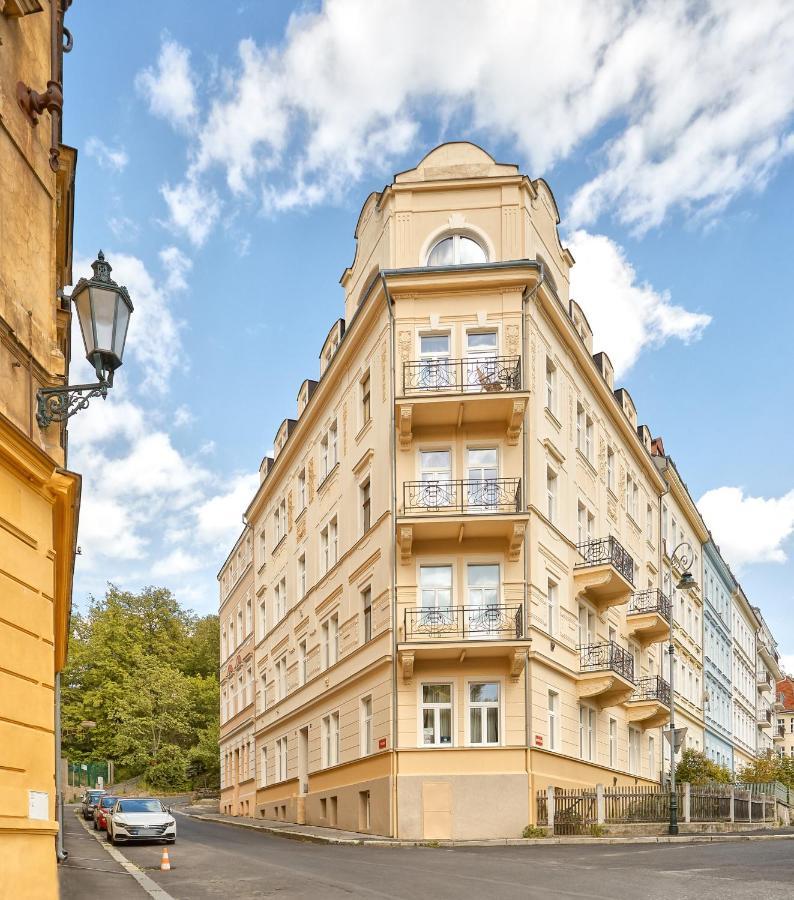 Lyra Apartments Karlovy Vary Exterior photo